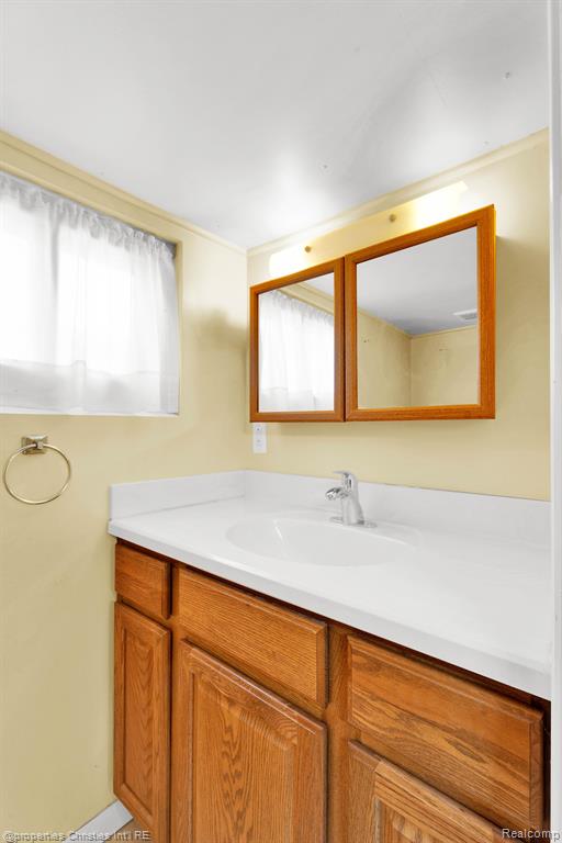 418 S Maple Avenue, Royal Oak, MI 48067 — Photo 30