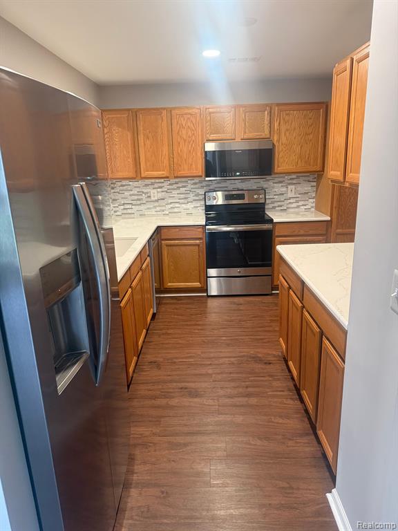 52120 HEATHERSTONE Avenue, Macomb, MI 48042 — Photo 2