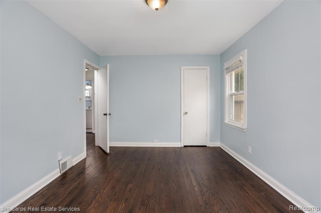 716 S Dorchester Avenue, Royal Oak, MI 48067 — Photo 12