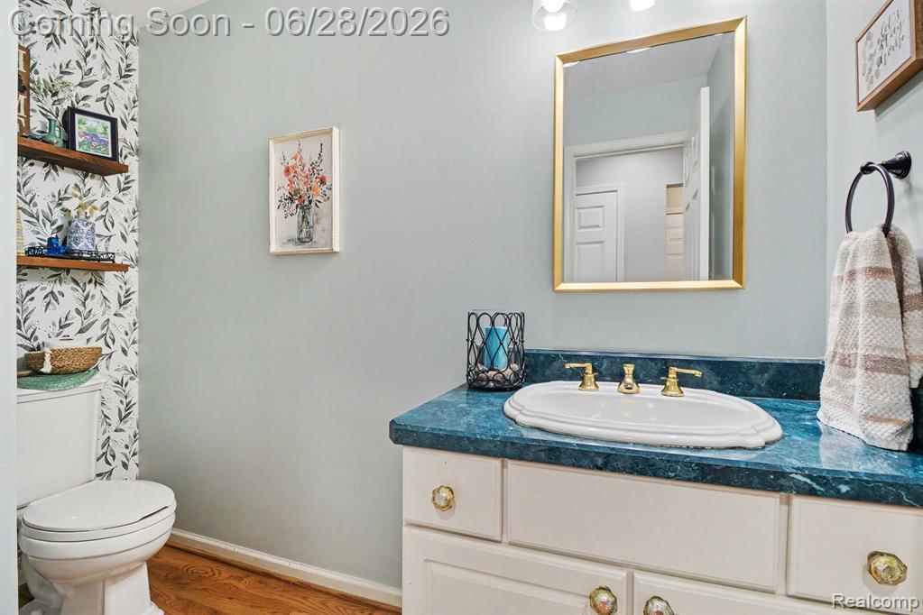 9230 Kelly Lake Drive, Clarkston, MI 48348 — Photo 17