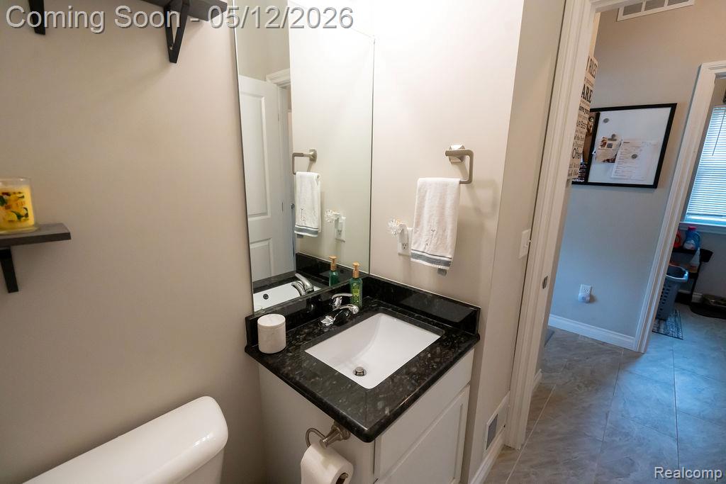 21097 McGuire, Romulus, MI 48174 — Photo 41