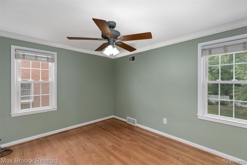 905 N Wilson Avenue, Royal Oak, MI 48067 — Photo 20