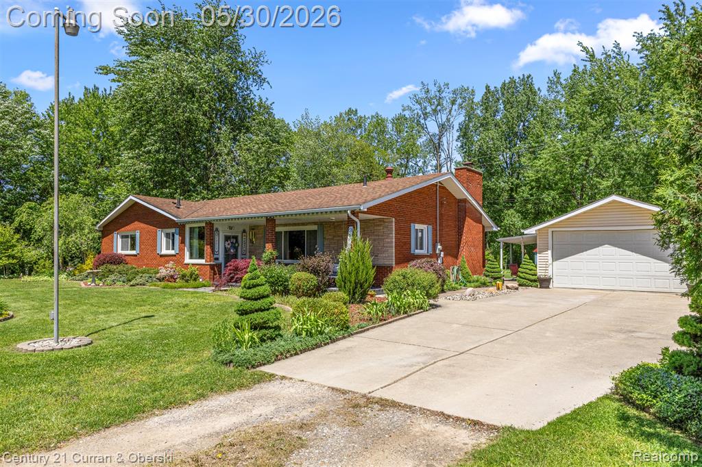 38894 S Huron Road, New Boston, MI 48164 — Photo 2