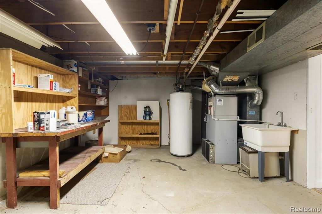 728 SOREL Drive, Canton, MI 48188 — Photo 27