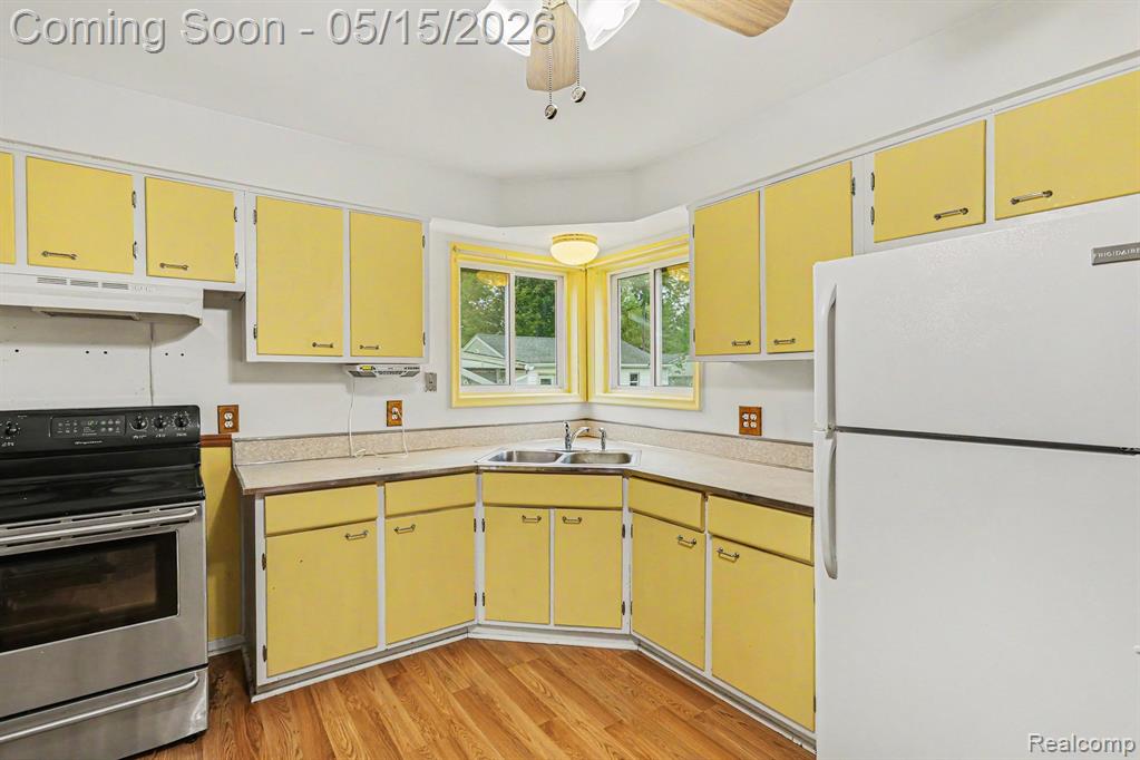 1104 Marion Drive, Holly, MI 48442 — Photo 9