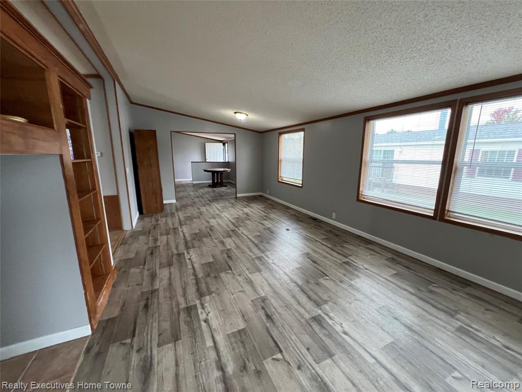 3679 Chestnut Ln Lane, Dryden, MI 48428 — Photo 8