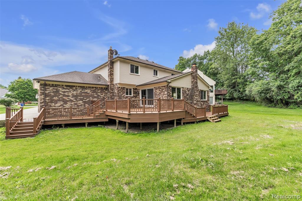 5310 Pond Bluff Drive, West Bloomfield, MI 48323 — Photo 73