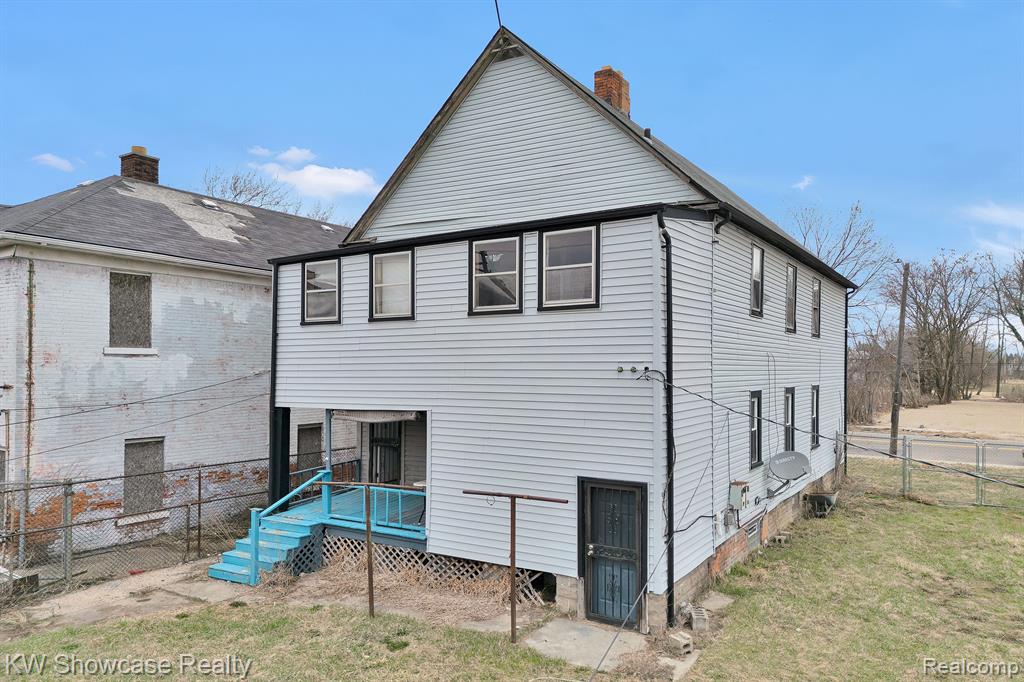 5593 CADILLAC Avenue, Detroit, MI 48213 — Photo 5