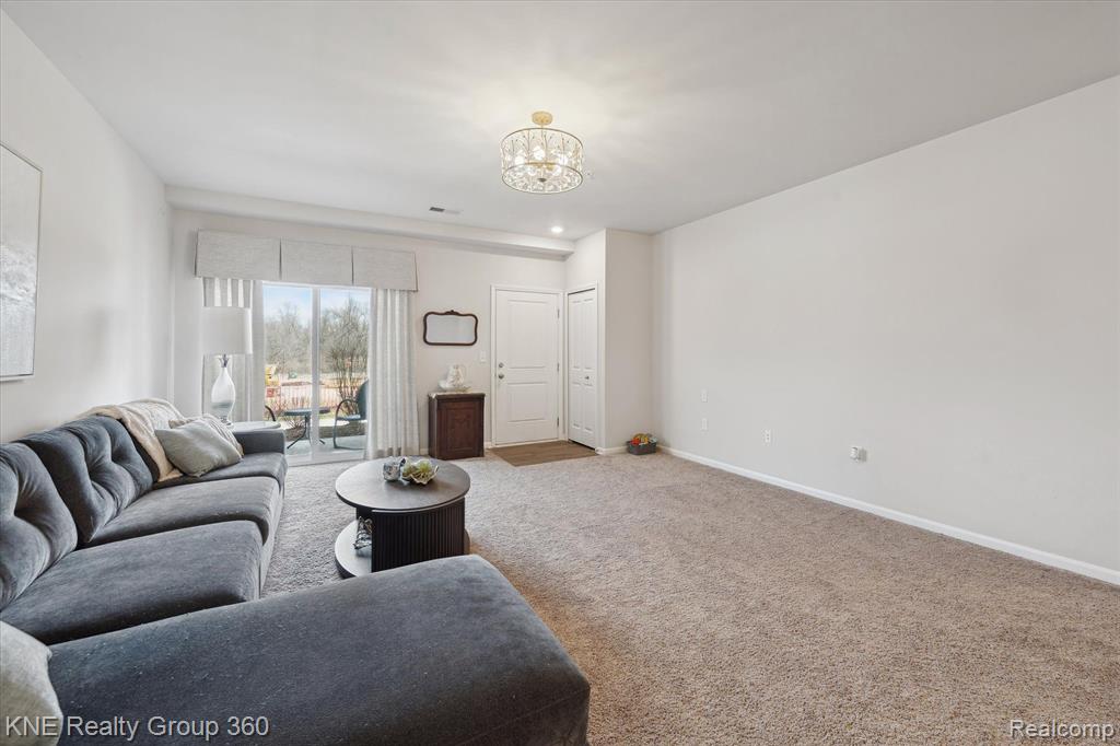 9793 RIDGE RUN Street, Howell, MI 48855 — Photo 5