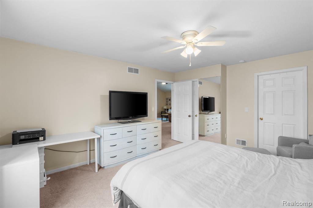 41306 WESTFIELD Circle, Canton, MI 48188 — Photo 12