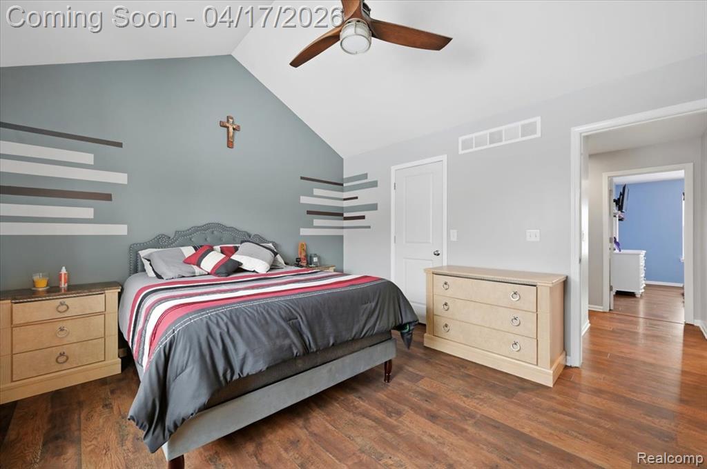 17482 Sunny Crest Drive, Romulus, MI 48174 — Photo 19