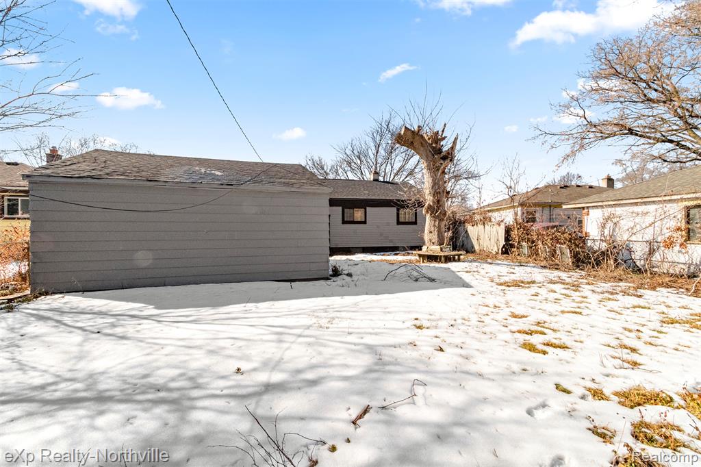 4675 Julius Boulevard, Westland, MI 48186 — Photo 41