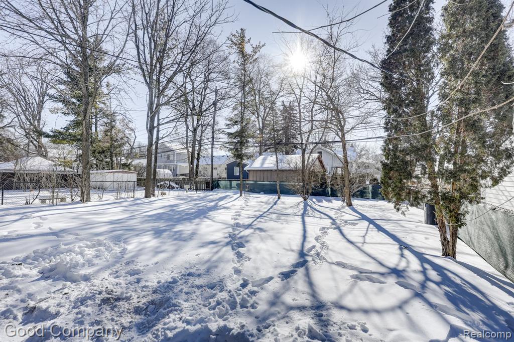 16309 Kirkshire Avenue, Beverly Hills, MI 48025 — Photo 39