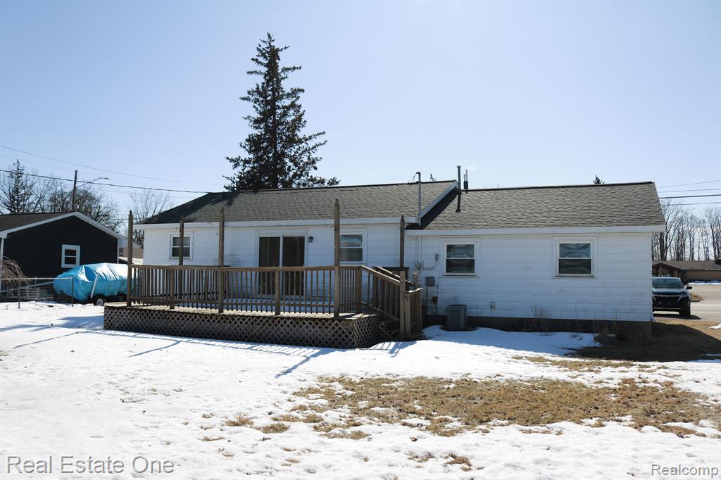 424 W CEDAR Street, Standish, MI 48658 — Photo 27