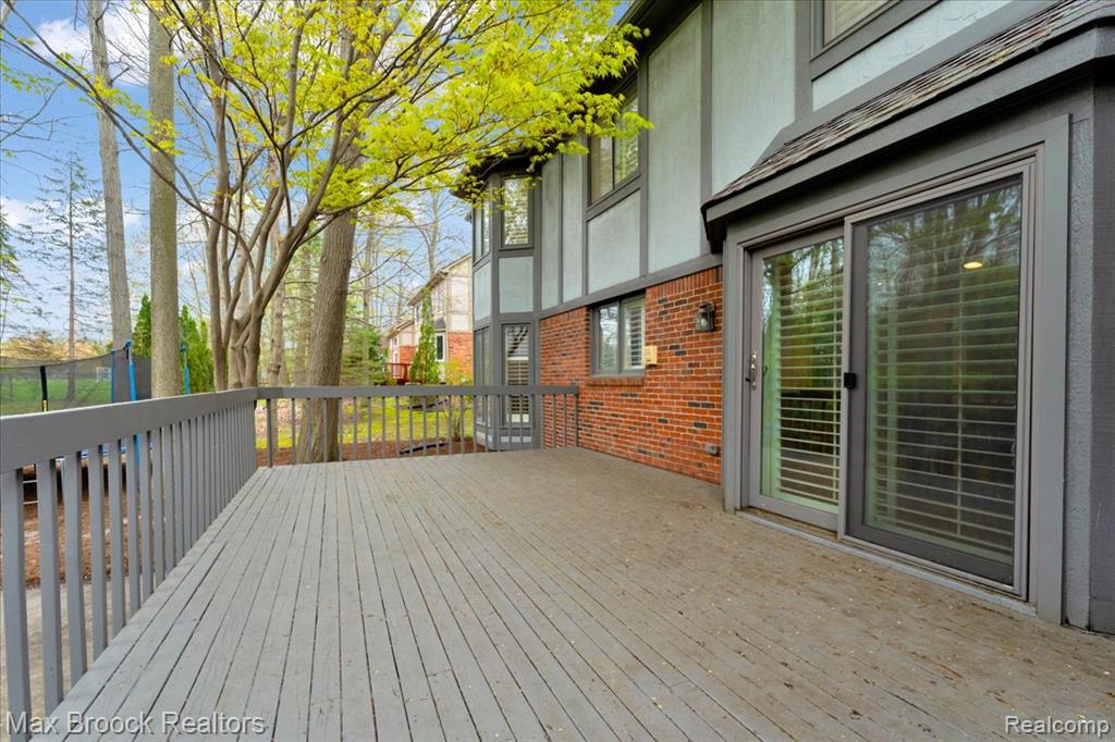 5536 Whitfield Drive, Troy, MI 48098 — Photo 50