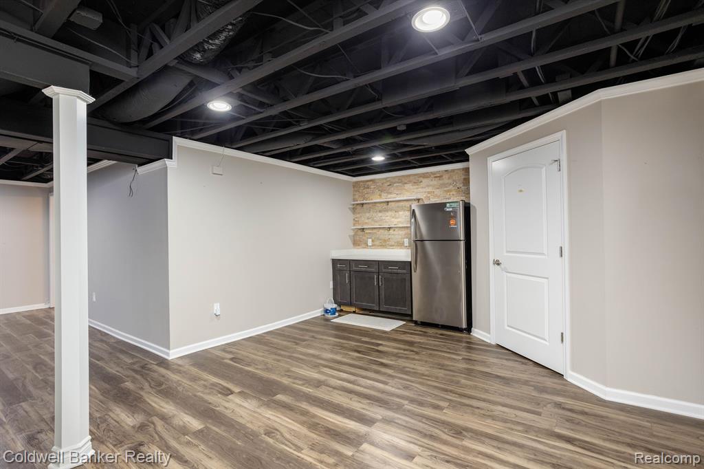 50154 BLACK HORSE Lane SW, Canton, MI 48188 — Photo 37