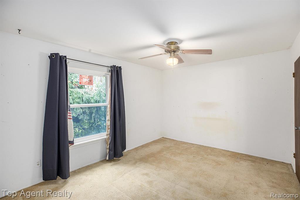509 E University Drive, 508, Rochester, MI 48307 — Photo 12