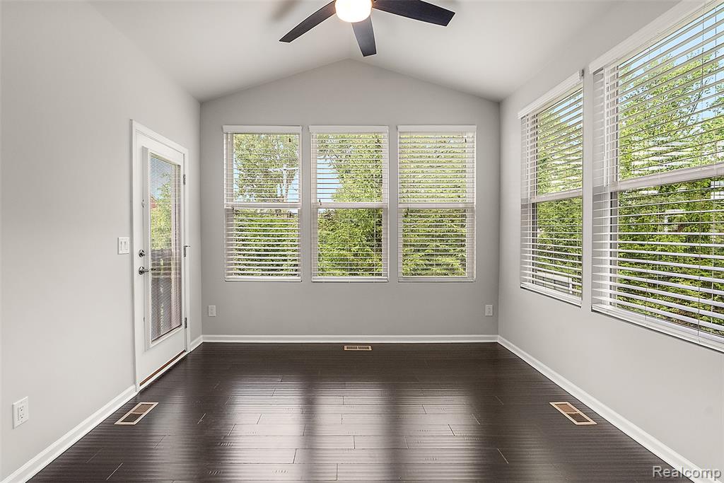 31065 Tremont Lane, Franklin, MI 48025 — Photo 14