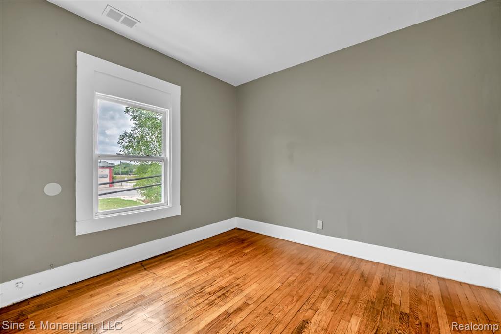 8790 Kimberly Court, Detroit, MI 48204 — Photo 9