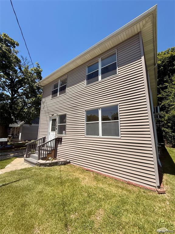 738 W Atherton Road, Flint, MI 48507 — Photo 2