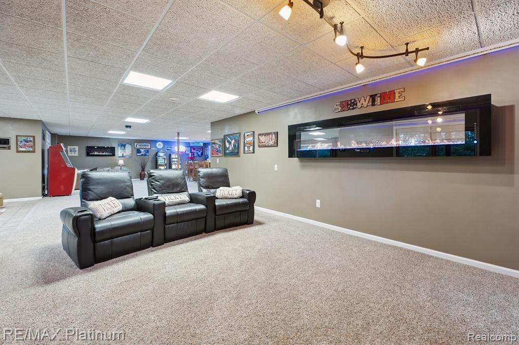8872 Thornapple Drive, Pinckney, MI 48169 — Photo 59