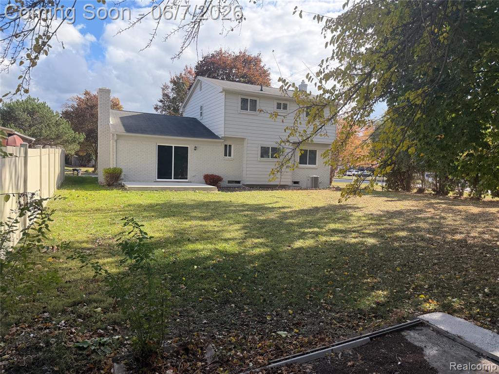 20698 Coachwood Road, Riverview, MI 48193 — Photo 36