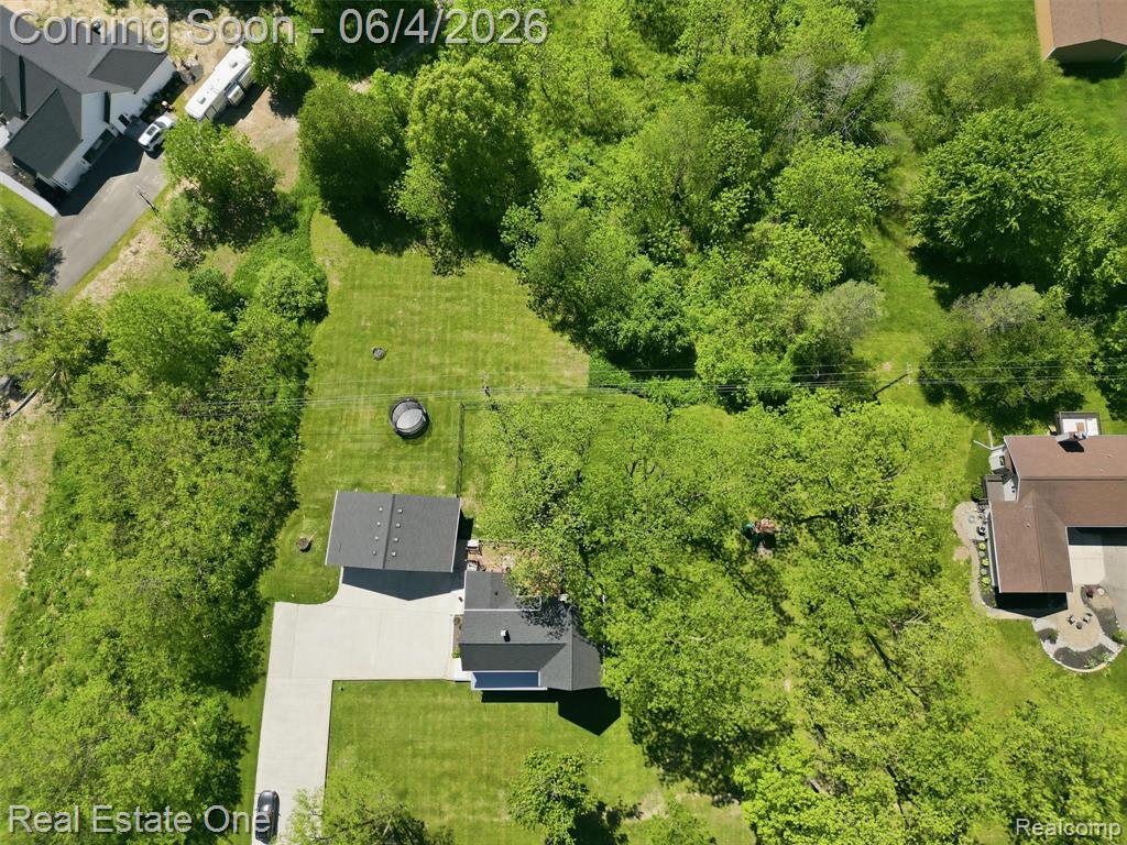 879 N Hacker Road, Howell, MI 48843 — Photo 7