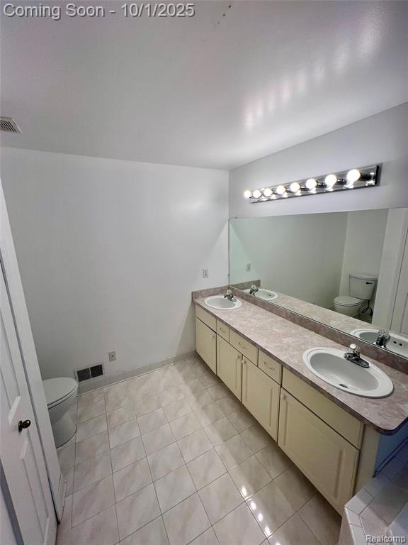 49061 Lehr Drive, Macomb, MI 48044 — Photo 29