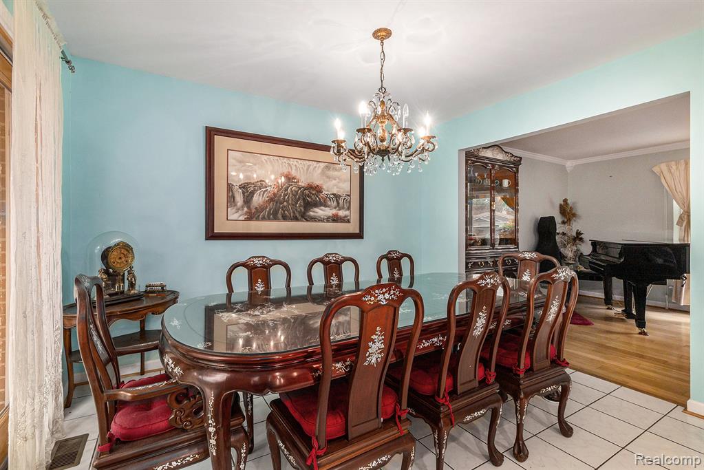 3420 Sussex Court, Ann Arbor, MI 48108 — Photo 7