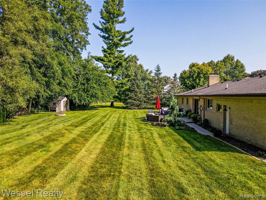 53121 Franklin Drive, Shelby Twp, MI 48316 — Photo 4