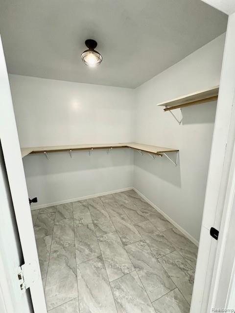 2095 M 140, Benton Harbor, MI 49022 — Photo 37