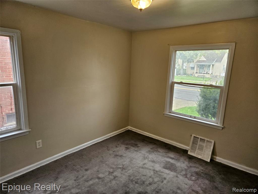 7341 Evergreen Avenue, Detroit, MI 48228 — Photo 10