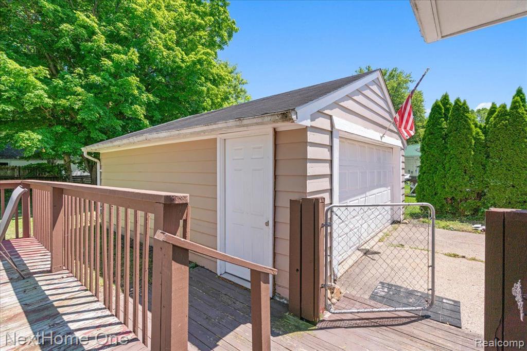 418 N HOWARD, Webberville, MI 48892 — Photo 19