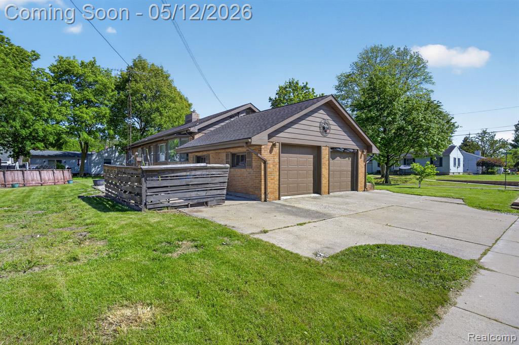 1209 Beatrice Street, Flushing, MI 48433 — Photo 33