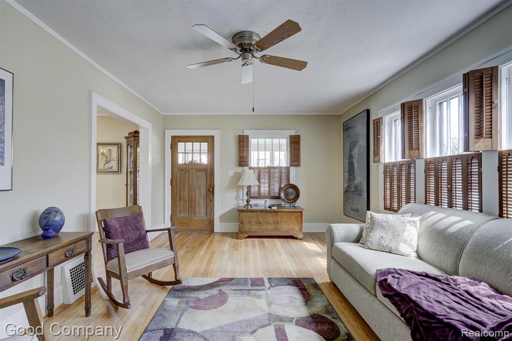 923 W 11 Mile Road, Royal Oak, MI 48067 — Photo 13