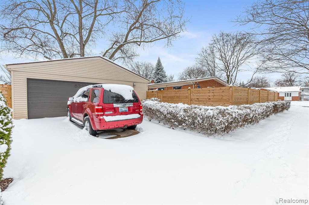 5382 CASMERE Avenue, Warren, MI 48092 — Photo 37