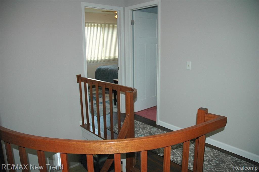 9528 FENHILL Drive, Grand Blanc, MI 48439 — Photo 25