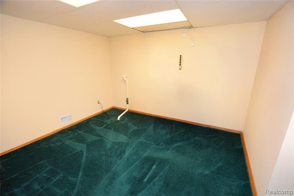 6476 Stonebrook Lane, Flushing, MI 48433 — Photo 15