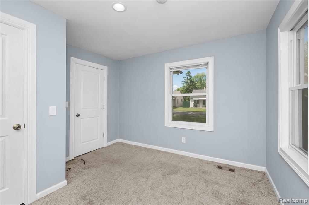 178 Lamay Avenue, Ypsilanti, MI 48198 — Photo 28