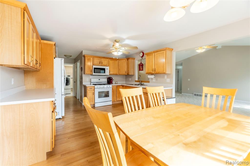 4197 Mountain Ash Court, Swartz Creek, MI 48473 — Photo 8