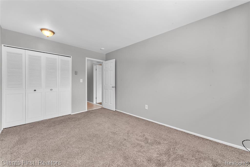 7570 WOODVIEW Street, Westland, MI — Photo 22