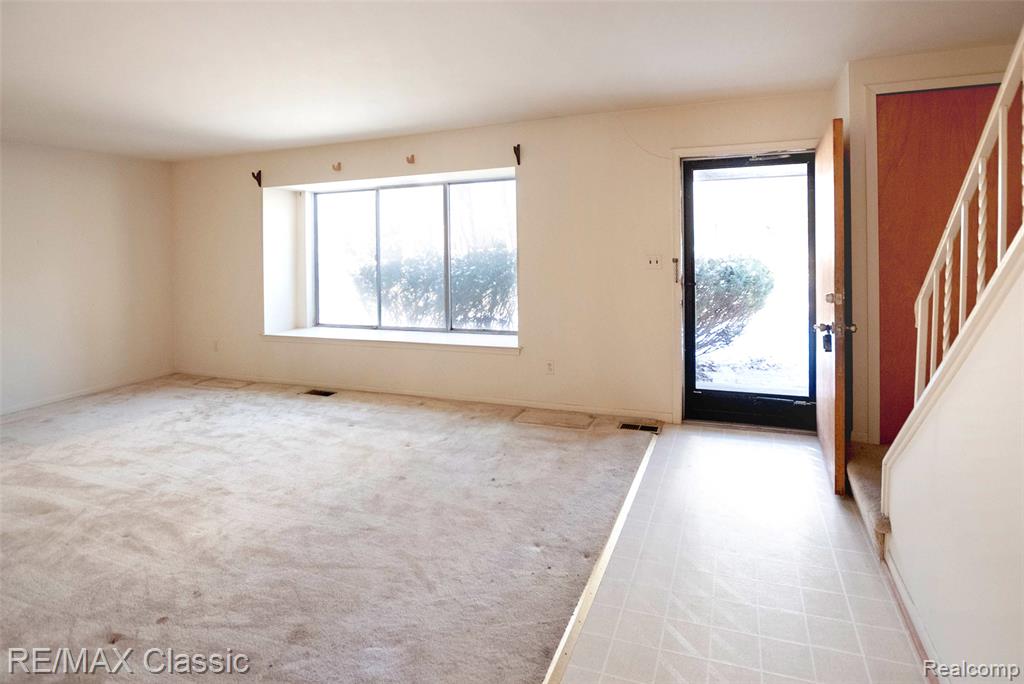 16083 Kirkshire Avenue, Beverly Hills, MI 48025 — Photo 4