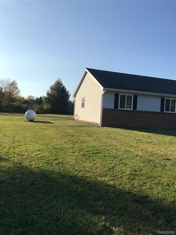 7511 State Road, Burtchville, MI 48059 — Photo 3