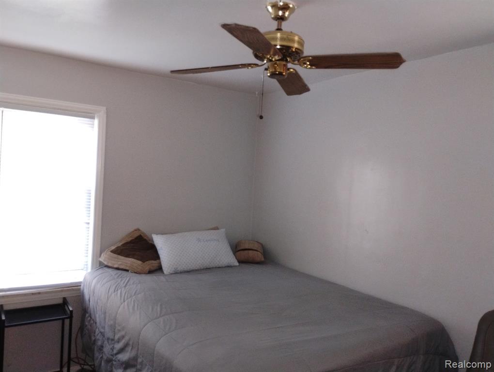 716 Mill Street Mill Street, Lincoln Park, MI 48146 — Photo 5