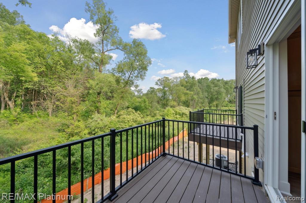 2233 Knotty Pine Trail, Howell, MI 48855 — Photo 24