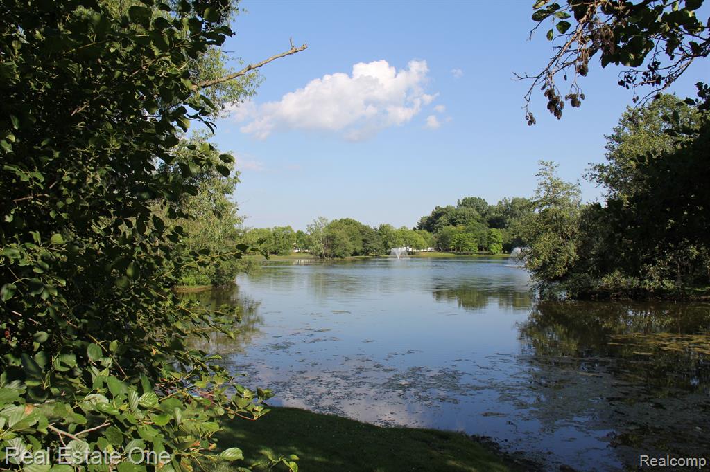 17017 BOULDER Drive, Northville, MI 48168 — Photo 81