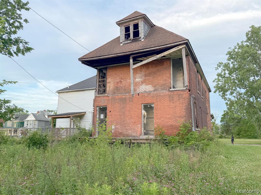 1540 Saint Clair Street, Detroit, MI 48214 — Photo 3