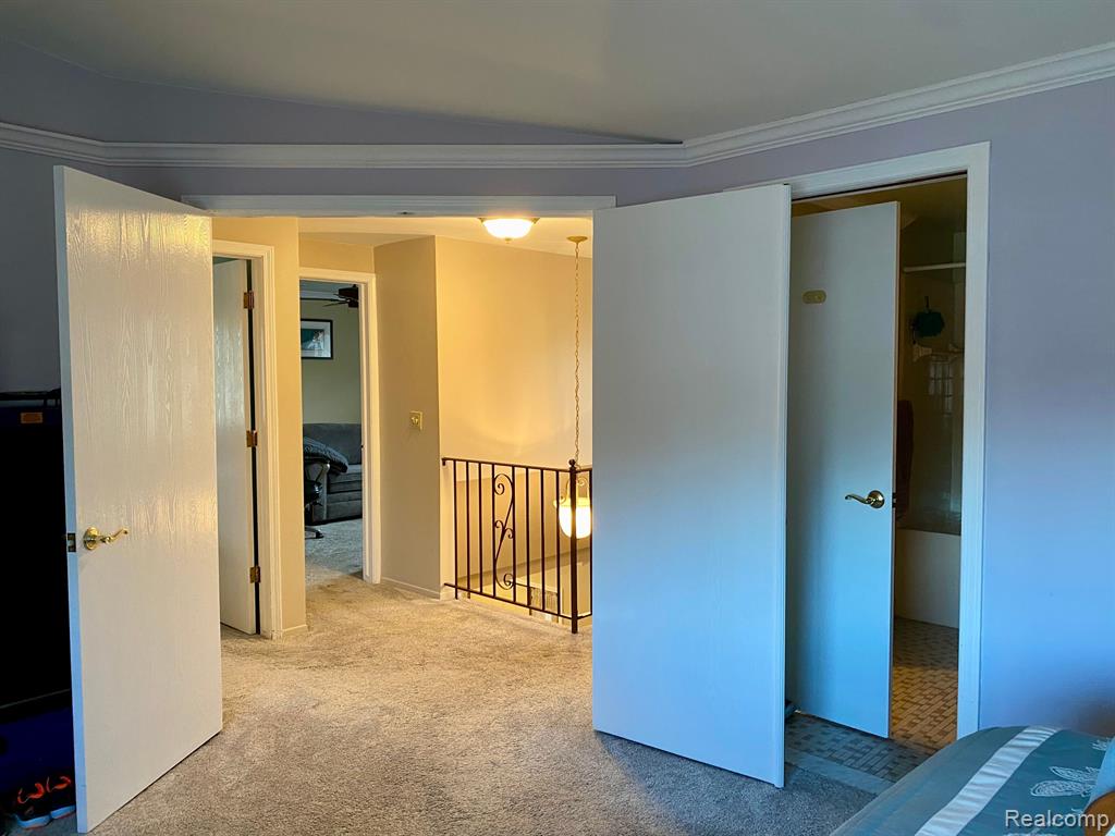 41962 STRATTON Drive, Clinton Twp, MI 48038 — Photo 37