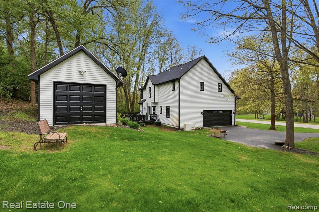 5361 Universe Avenue, Howell, MI 48843 — Photo 34