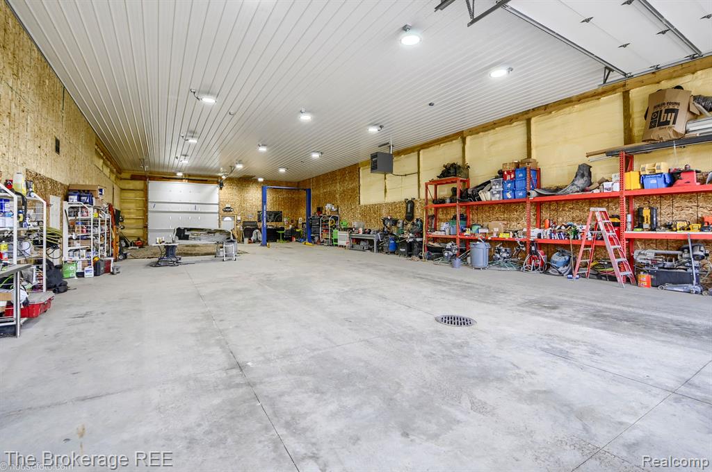 6179 W CARPENTER Road, Flushing, MI 48433 — Photo 77